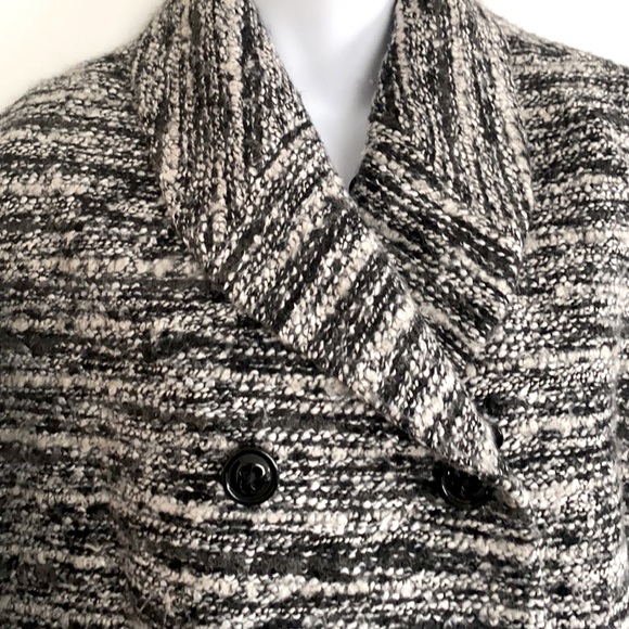 VICTORIA’S SECRET WOOL BLEND FAUX FUR COLLAR COAT - Picture 2 of 8